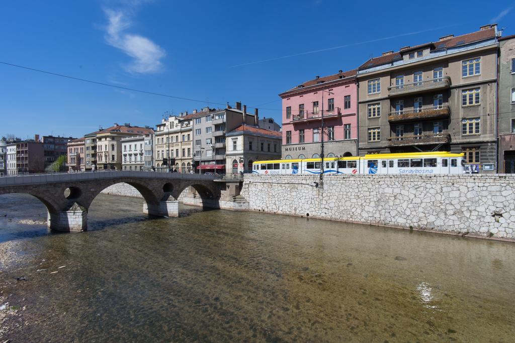 Amazing Penthouse Old Town Apartamento Saraievo Exterior foto